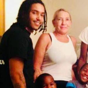 Meet your Posher, Henry